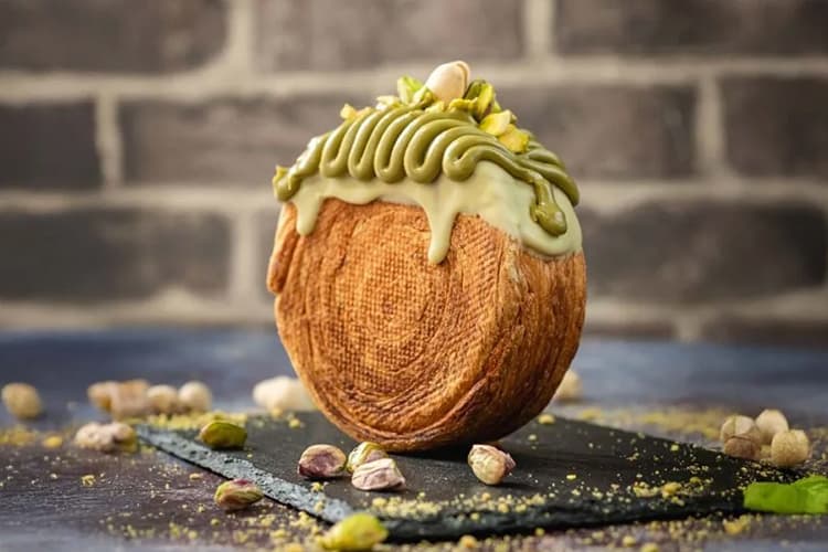 Mengenal Kacang Pistachio si Hijau yang Lagi Hype