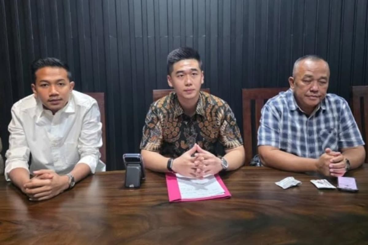 Bupati Subandi Laporkan Suami Wabup Sidoarjo ke Polda Jatim