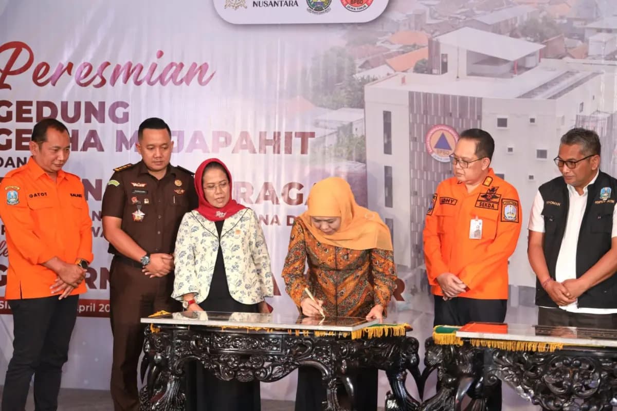 Resmikan Gerha Majapahit, Gubernur Khofifah Instruksikan BPBD Jatim Terapkan Digitalisasi Logistik