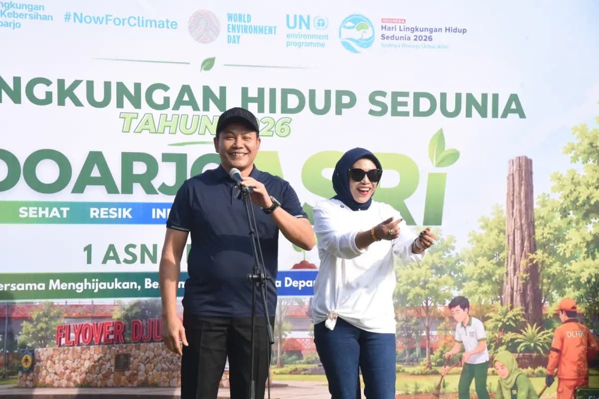 Bupati Subandi dan Wabup Mimik Kompak Tanam Pohon Pucuk Merah di Tanam Flyover Djuanda